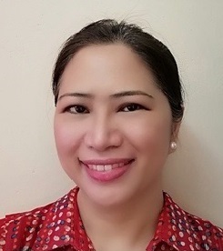 Dr Claire Santos